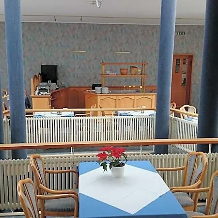 Alexander Hotel 3*
